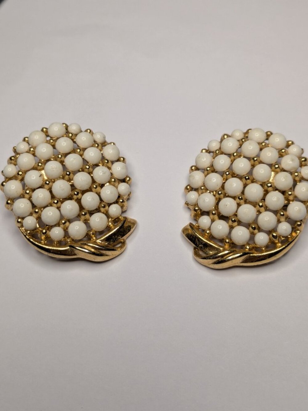 Crown Trifari Gold‑Tone Clip‑On Earrings – White Lucite Bead Cluster